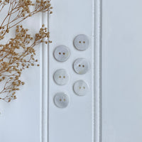 3/5" Opalescent Shell Button - Milky White