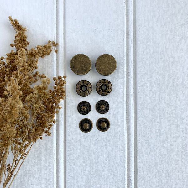 15mm Metal Spring Snaps - Antique Gold