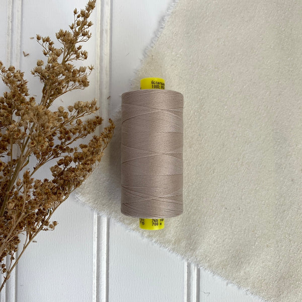 Gütermann Mara 70 - Warm Taupe
