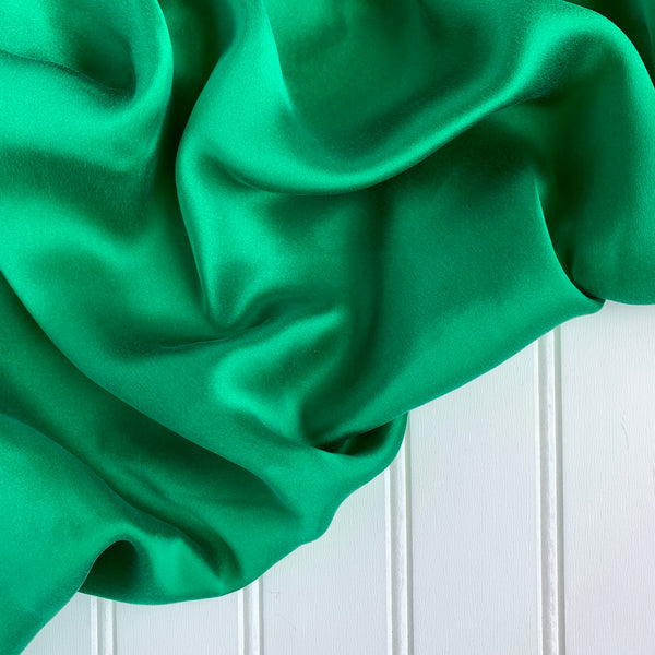 Silk Charmeuse (16mm) - Emerald Green